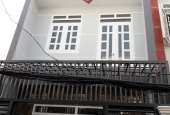 Bán nhà ngay ngã tư Nguyễn Thị Thập, Huỳnh Tấn Phát, Quận 7, DT: 4x15m, giá 4.05 tỷ TL.