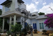 Bán nhà vườn 1037 m2 ở ngay trung tâm hành chính Huyện Di Linh