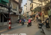 Phố Nguyễn Sơn, Phường Gia Thụy, Quận Long Biên, Hà Nội