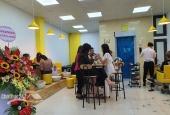 Sang nhượng salon tóc nail mi tại 23 Phùng Khoang - Thanh Xuân- HN