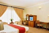Cho thuê khách sạn đường Trần Bạch Đằng đầy đủ công năng.