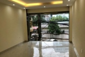 Cho thuê văn phòng mặt phố 141 Hoàng Văn Thái 30m2 x 6.8 triệu/tháng