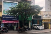 Nhà cho thuê Đinh Tiên Hoàng,Quận 1, 4x15m, giá: 14 triệu/tháng .