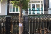 Thuê nhà quận Tân Bình DT 130m2 mặt tiền đường Quách Văn Tuấn.